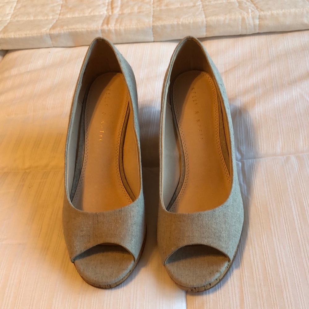 Kelly & Katie Neutral cork wedges